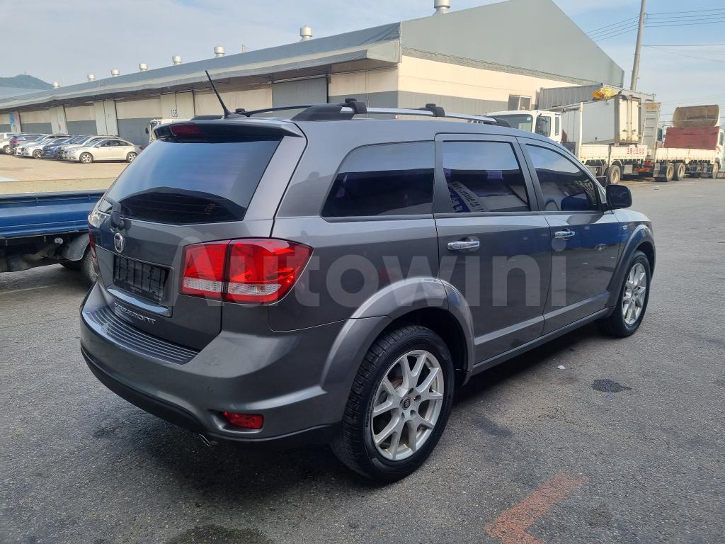 3C4PFBBYXDT645081 2013 FIAT FREEMONT AWD SUNROOF REARCAM-5