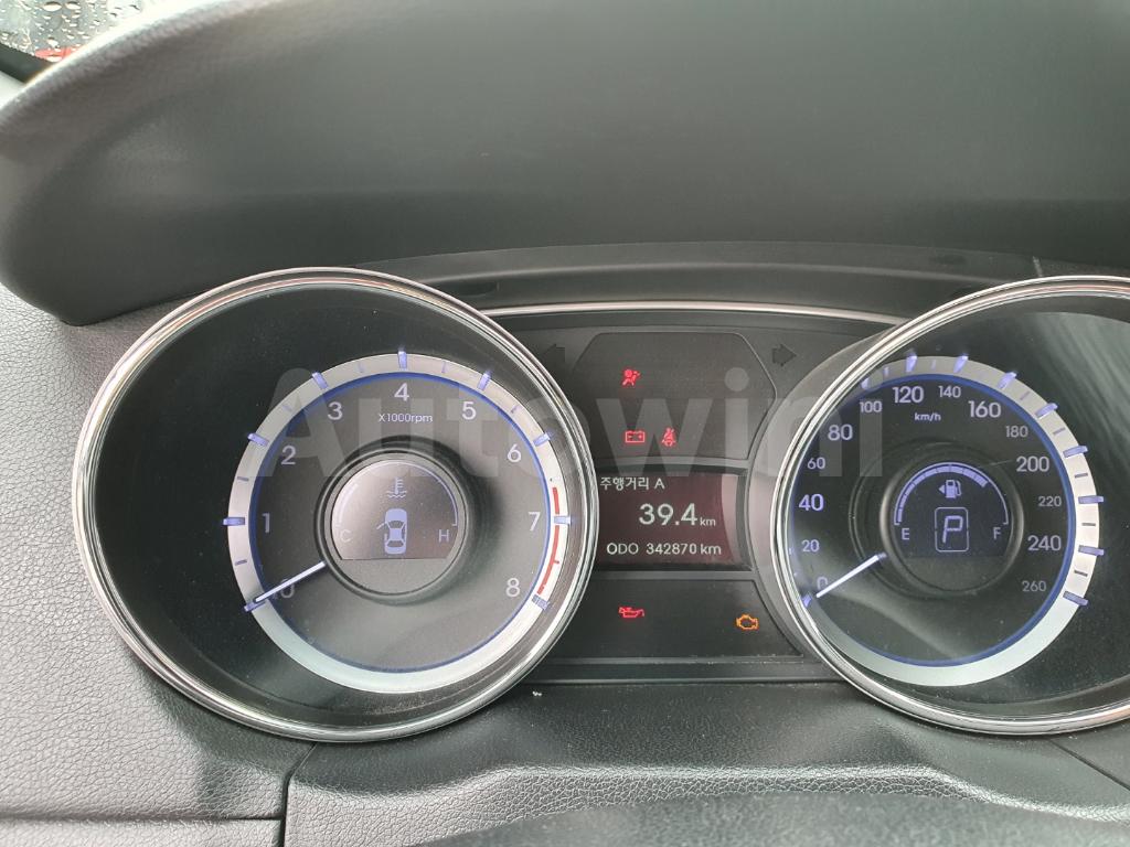 2014 HYUNDAI YF SONATA BEST СONDITION. - 14