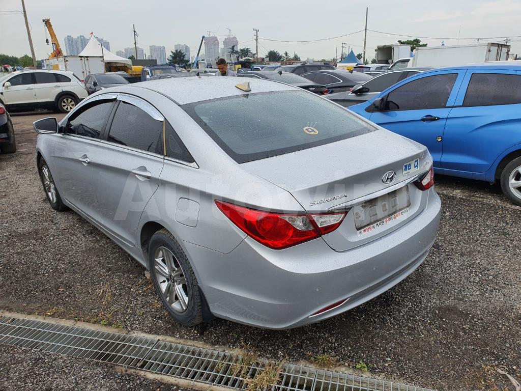 KMHEC41LBEA651847 2014 HYUNDAI YF SONATA BEST СONDITION.-2