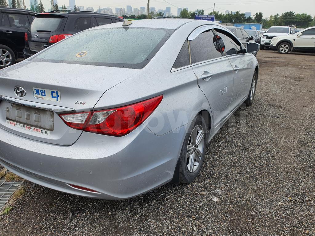2014 HYUNDAI YF SONATA BEST СONDITION. - 7