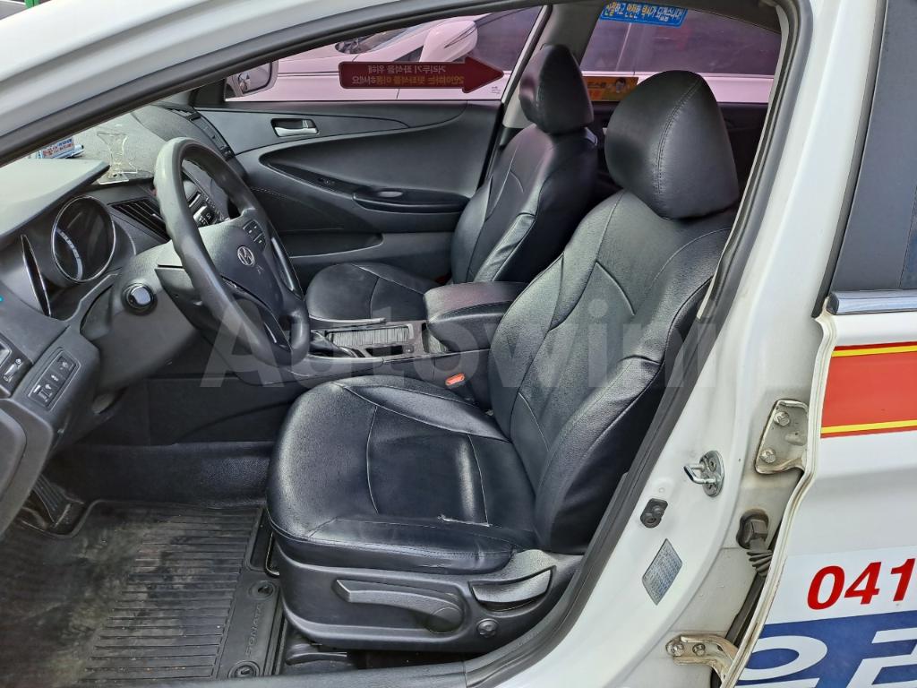 2016 HYUNDAI YF SONATA THE BRILLIANT DUAL AIR BAG/GOOD CONDITION - 9