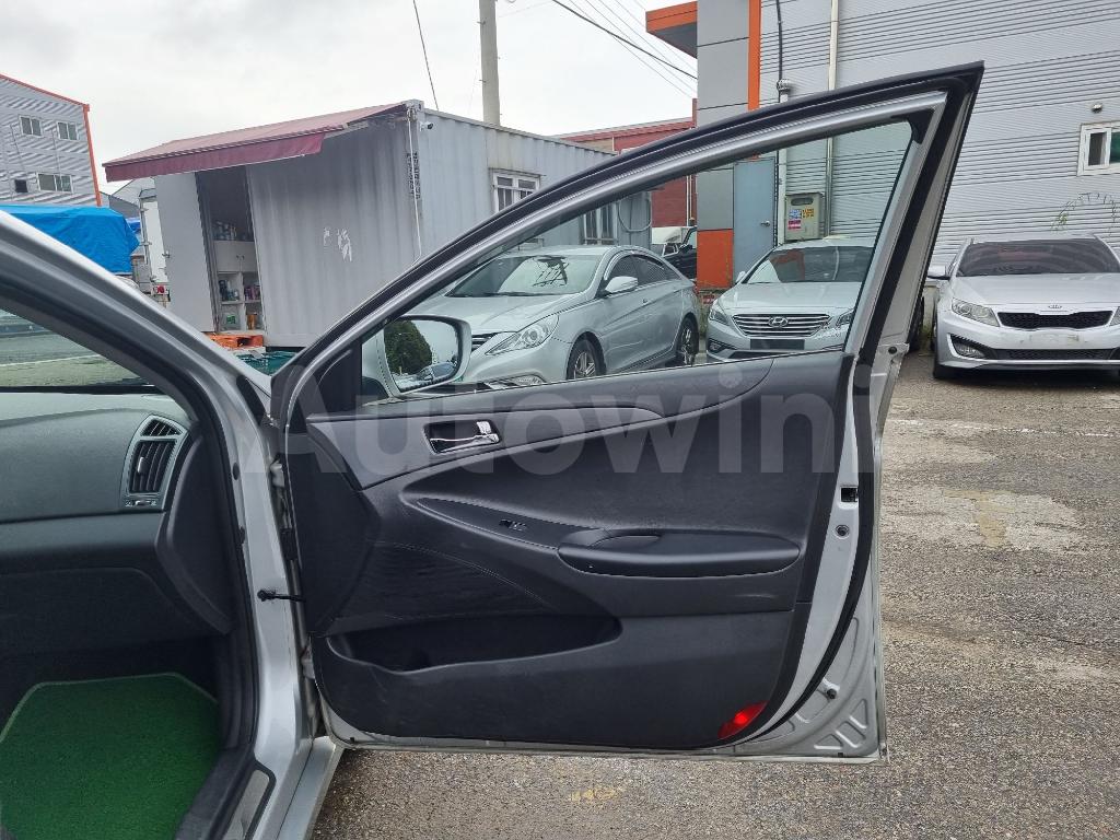 2013 HYUNDAI YF SONATA LPG - 13