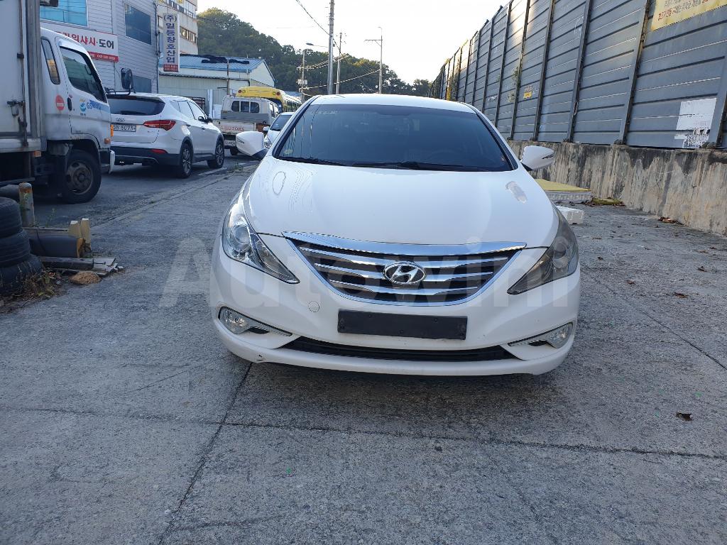 KMHEC41LBDA547853 2013 HYUNDAI YF SONATA LPG-0
