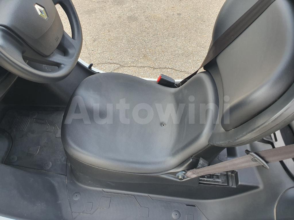 2019 RENAULT SAMSUNG TWIZY ELECTRIC NO ACCIDENT - 11