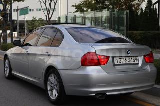 2010 BMW 3 SERIES E90  320D+NAVI PKG+SROOF+LED+SKEY+A - 11