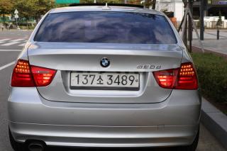 2010 BMW 3 SERIES E90  320D+NAVI PKG+SROOF+LED+SKEY+A - 12