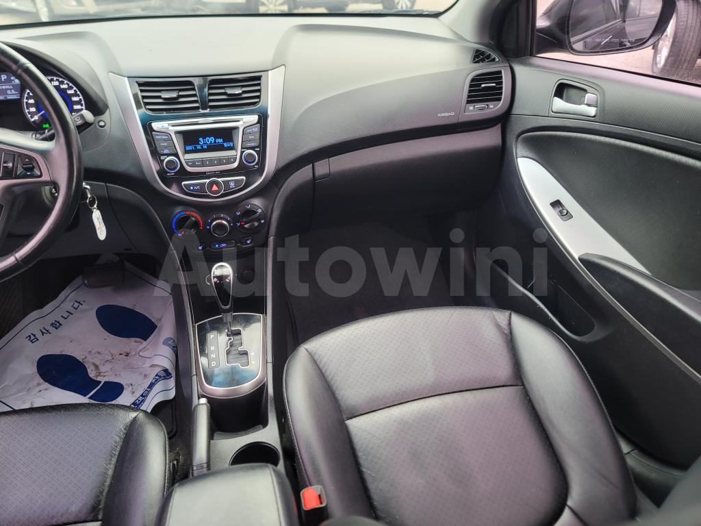 2017 HYUNDAI ACCENT  DIESEL HEATED SEAT NO ACCIDENT - 30