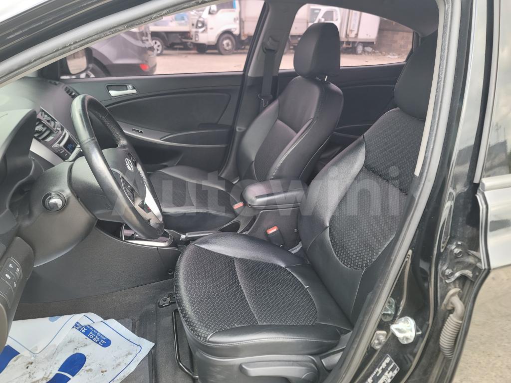 2017 HYUNDAI ACCENT  DIESEL HEATED SEAT NO ACCIDENT - 31