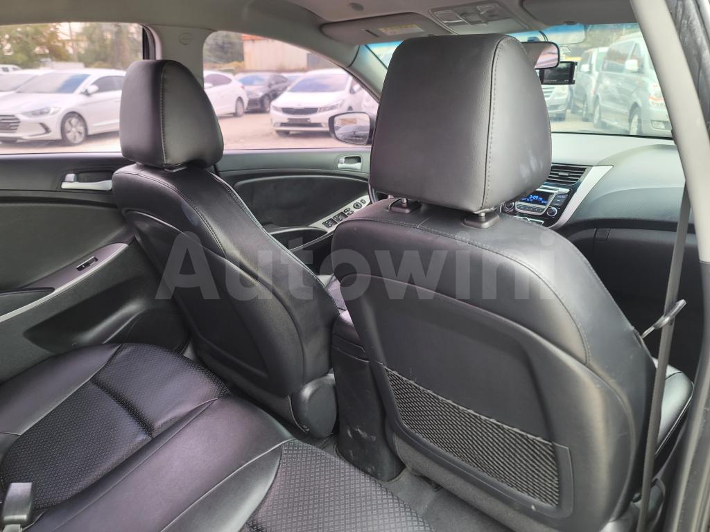 2017 HYUNDAI ACCENT  DIESEL HEATED SEAT NO ACCIDENT - 33