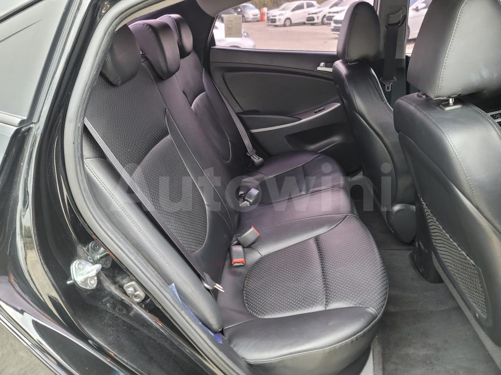 2017 HYUNDAI ACCENT  DIESEL HEATED SEAT NO ACCIDENT - 34