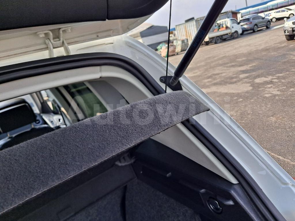 2013 VOLKSWAGEN  TIGUAN 4WD P SUNROOF - 34