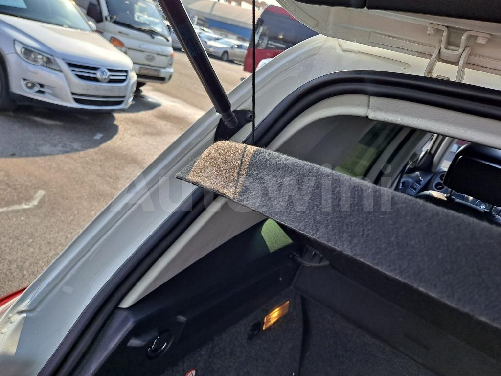 2013 VOLKSWAGEN  TIGUAN 4WD P SUNROOF - 35