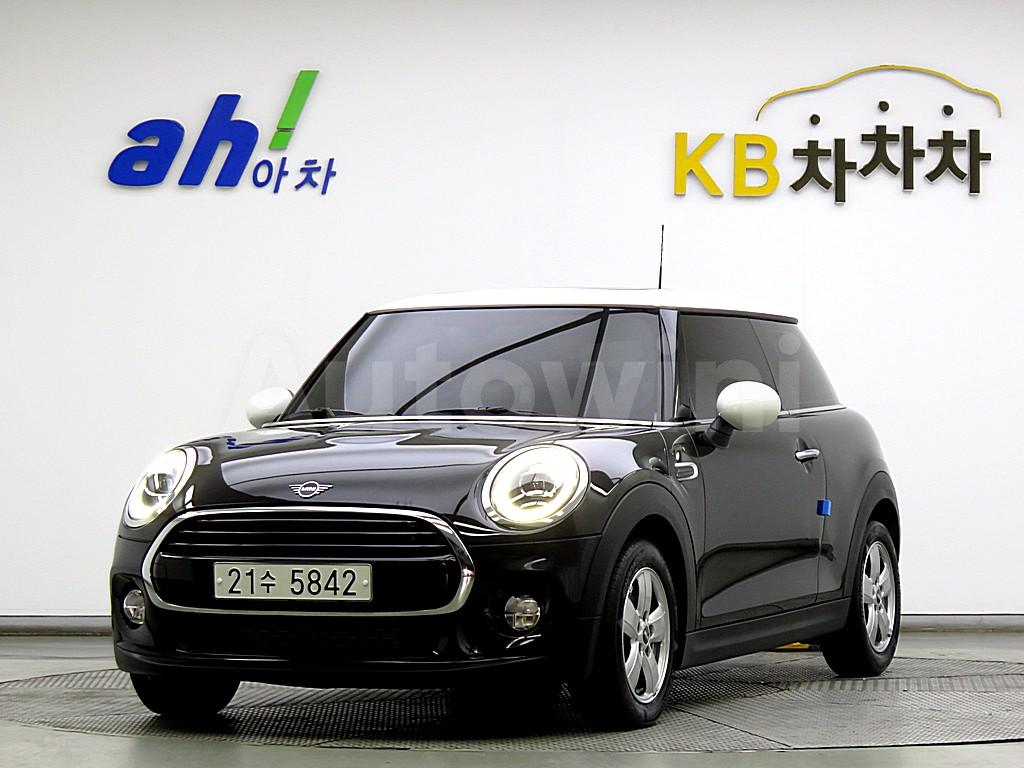 WMWXY310XKTF77692 2019 MINI COOPER D 1.5 3-DOOR-0
