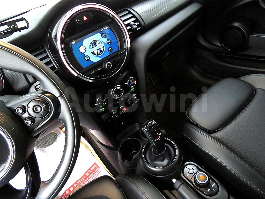 2019 MINI COOPER D 1.5 3-DOOR - 11