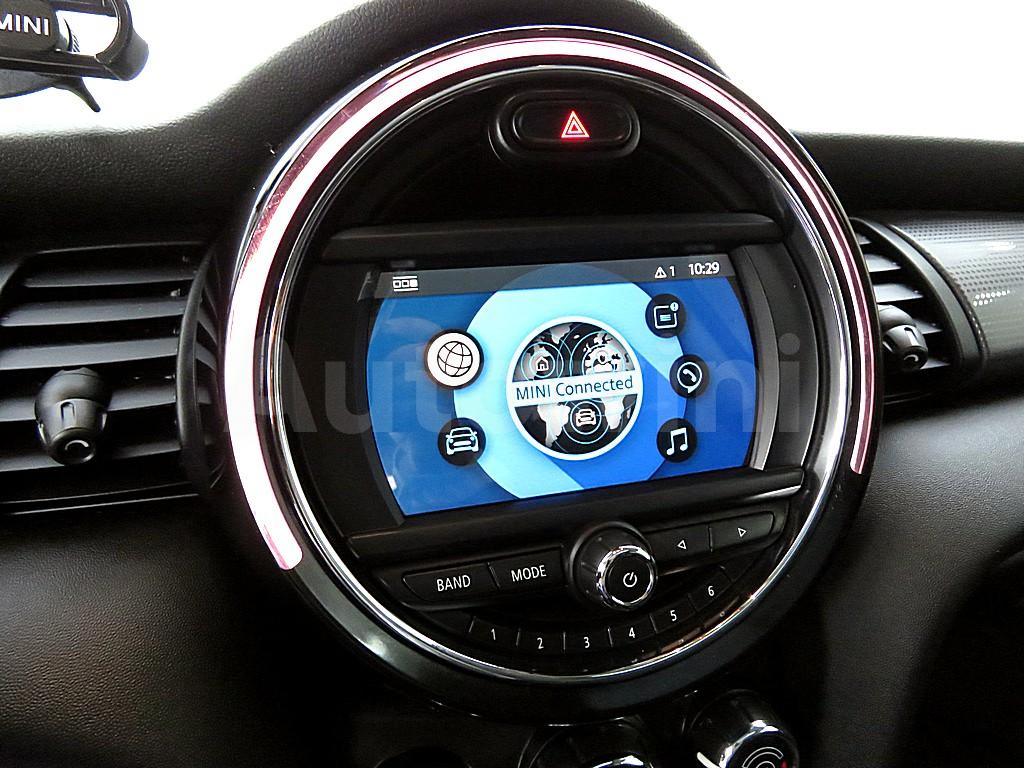 2019 MINI COOPER D 1.5 3-DOOR - 12