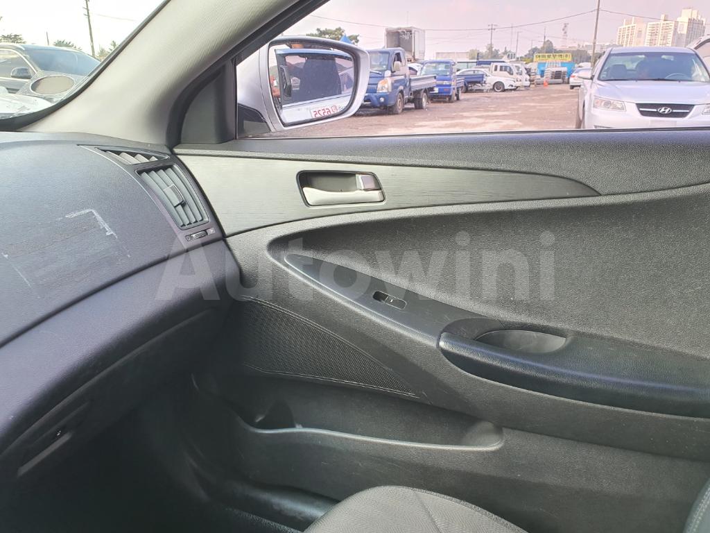 2014 HYUNDAI YF SONATA BEST СONDITION. - 9