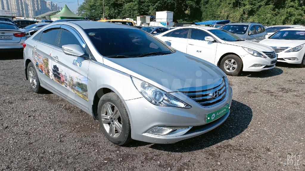 KMHEC41LBDA548343 2013 HYUNDAI YF SONATA HYUNDAI YF SONATA LPG-0