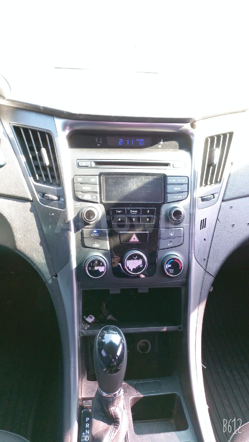 2013 HYUNDAI YF SONATA HYUNDAI YF SONATA LPG - 10