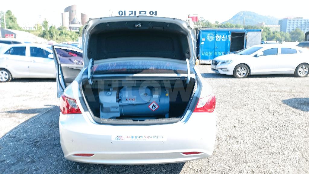 2013 HYUNDAI YF SONATA HYUNDAI YF SONATA LPG - 15