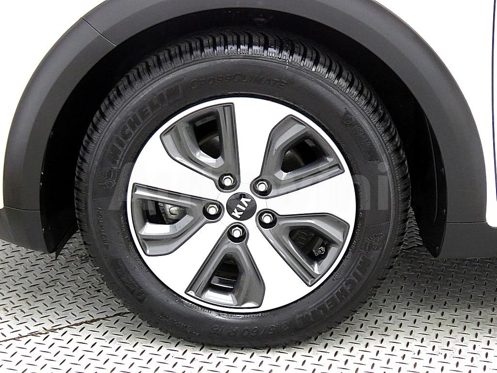 2017 KIA NIRO 1.6 PRESTIGE - 17