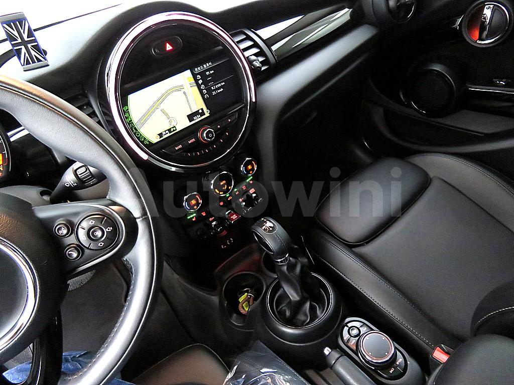 2018 MINI COOPER 1.5 5 DOOR HIGH GEN 3 - 11