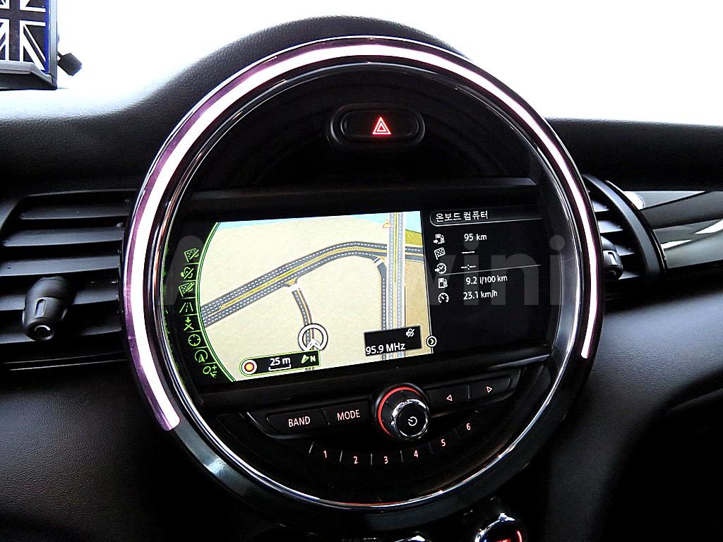 2018 MINI COOPER 1.5 5 DOOR HIGH GEN 3 - 12