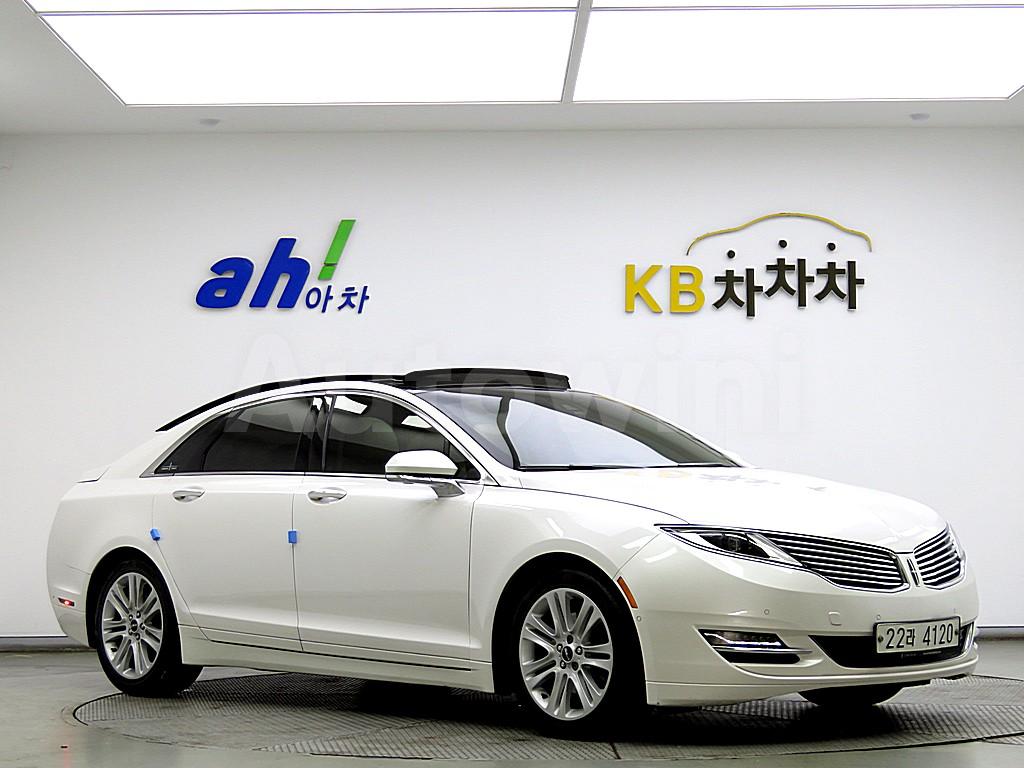 3LN6L2G94ER816939 2014 LINCOLN MKZ 2.0-1
