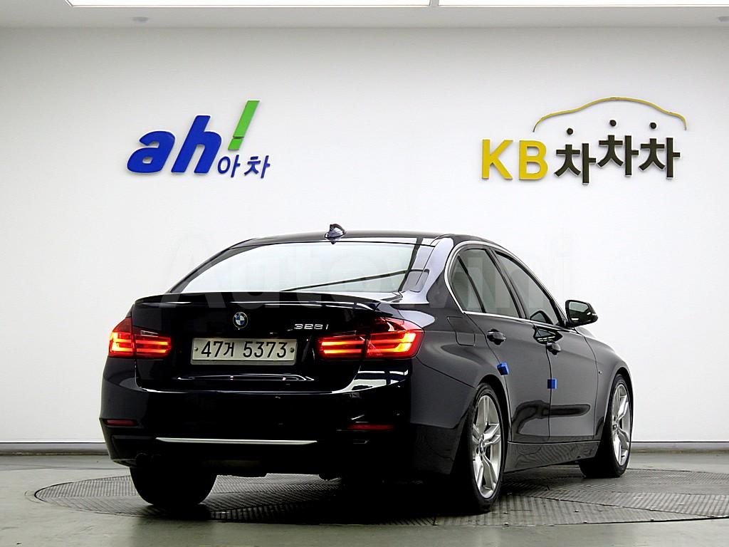 WBA3B1105CF379314 2012 BMW 3 SERIES 320I SPORTS-3