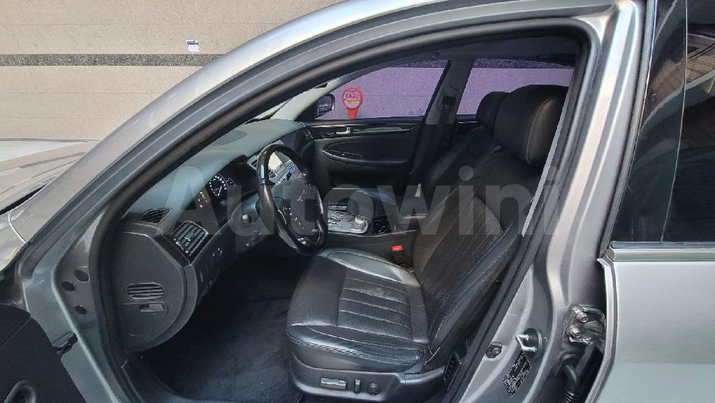 2013 HYUNDAI GENESIS 380 SEDAN DIS MODEL - 18