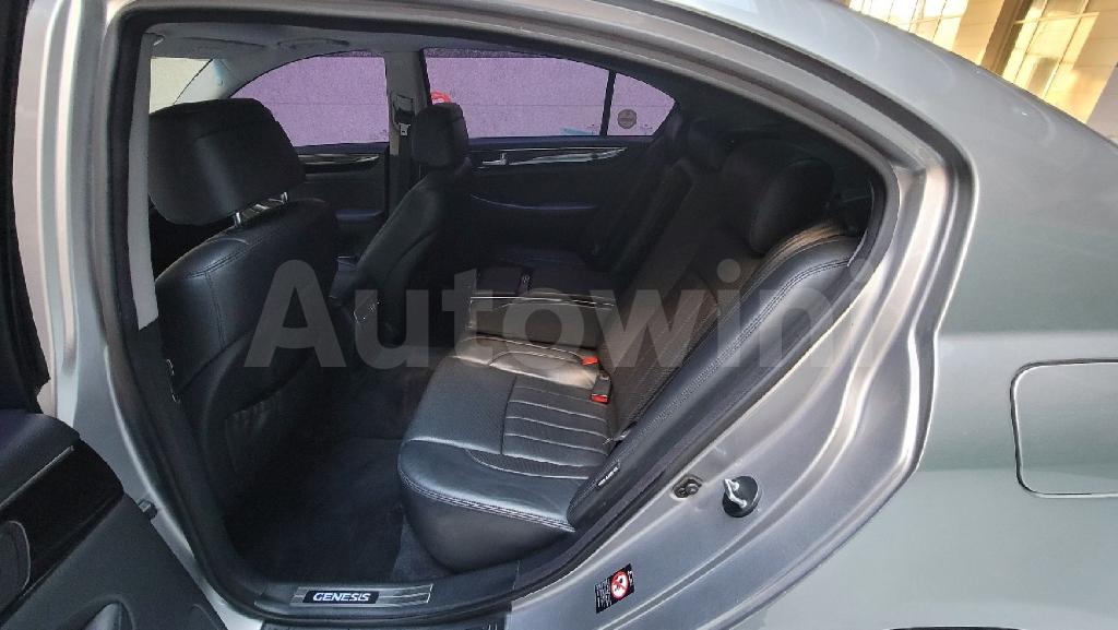 2013 HYUNDAI GENESIS 380 SEDAN DIS MODEL - 20