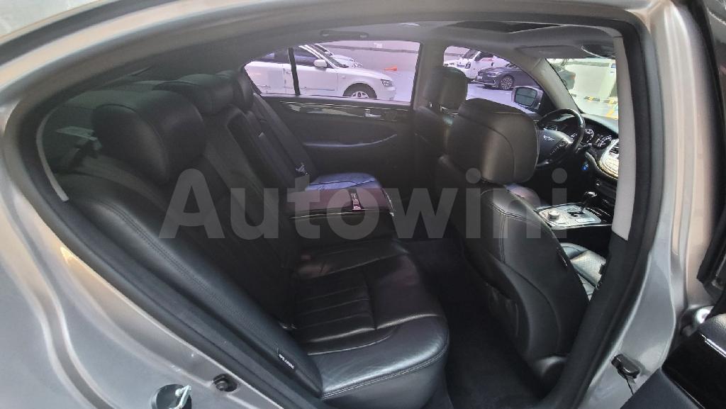 2013 HYUNDAI GENESIS 380 SEDAN DIS MODEL - 23