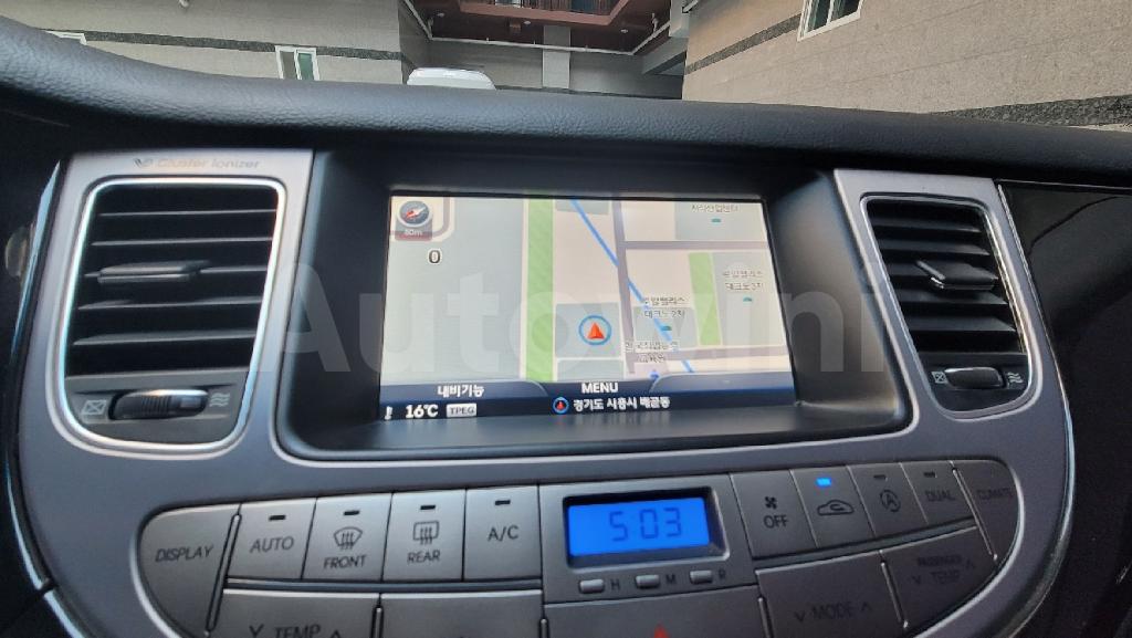 2013 HYUNDAI GENESIS 380 SEDAN DIS MODEL - 32