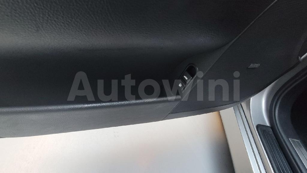 2013 HYUNDAI GENESIS 380 SEDAN DIS MODEL - 39