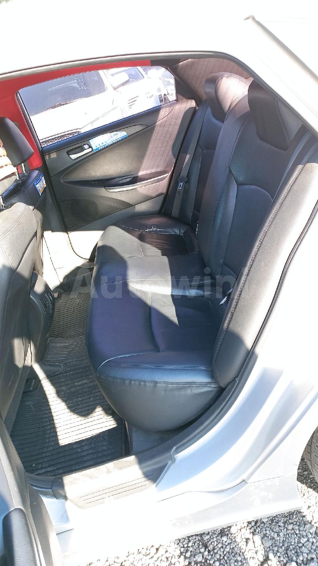 2013 HYUNDAI YF SONATA LPI - 23