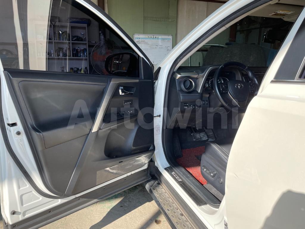 2014 TOYOTA RAV4 4WD, FULL OPTION, NO ACCIDENT - 15