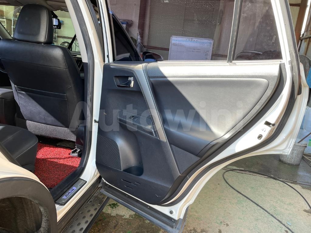 2014 TOYOTA RAV4 4WD, FULL OPTION, NO ACCIDENT - 18