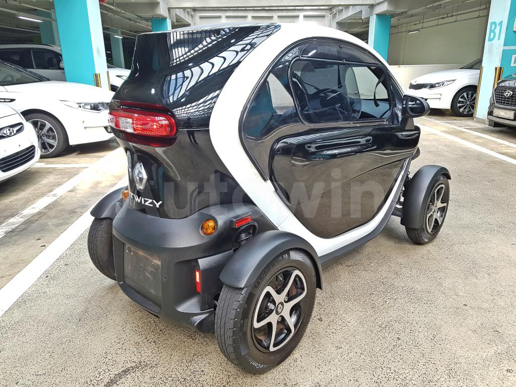 2019 RENAULT SAMSUNG TWIZY ELECTRIC (13R+NO ACCIDENT) - 7