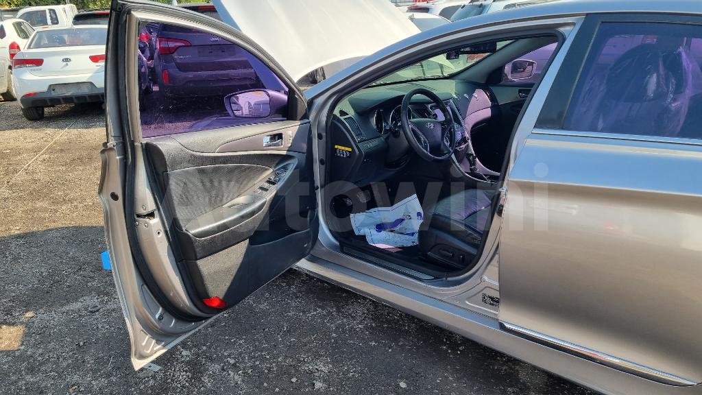 2012 HYUNDAI SONATA HYBRID SMARTKEY NAVY - 24