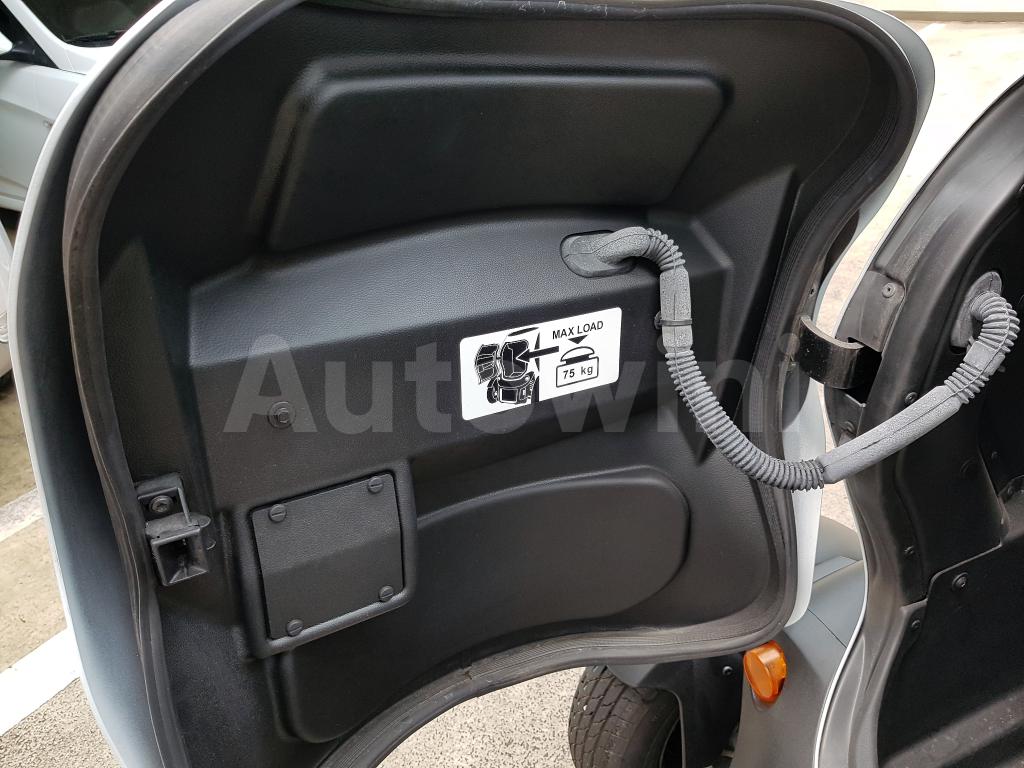 2019 RENAULT SAMSUNG TWIZY ELECTRIC (13R+NO ACCIDENT) - 23