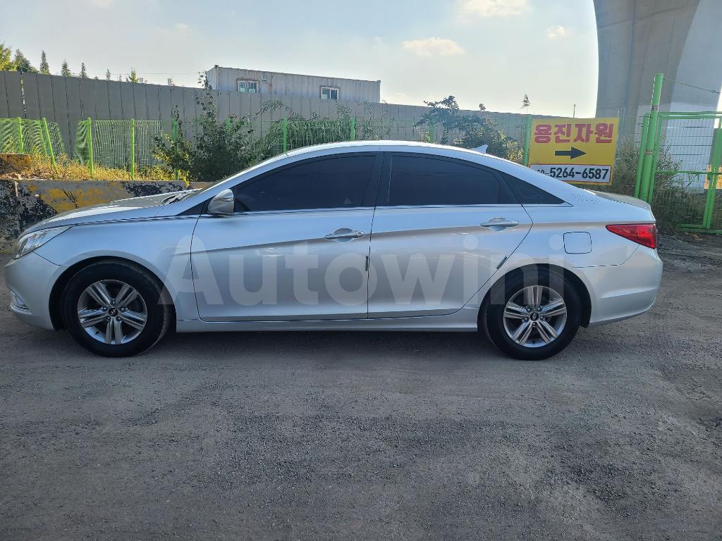KMHEB41ABEA589215 2014 HYUNDAI YF SONATA ABS AIRBAG-2