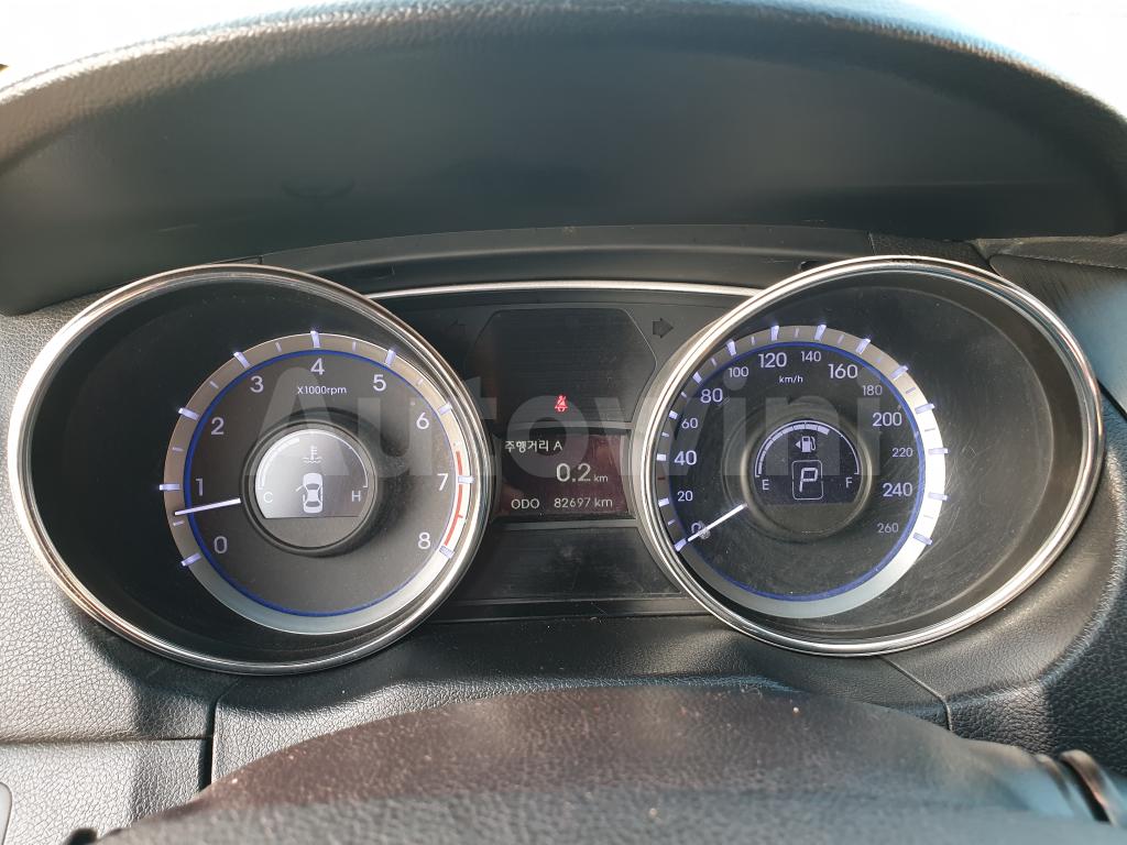 2016 HYUNDAI YF SONATA THE BRILLIANT LPG AIRBAG DELUXE - 23