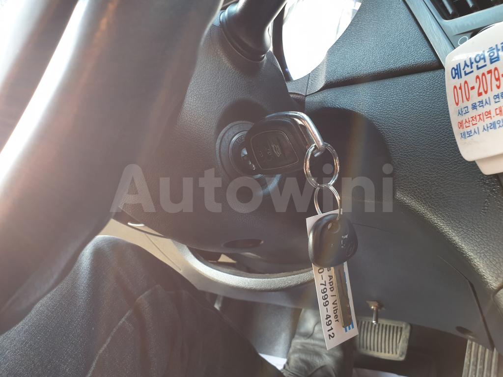 2016 HYUNDAI YF SONATA THE BRILLIANT LPG AIRBAG DELUXE - 29