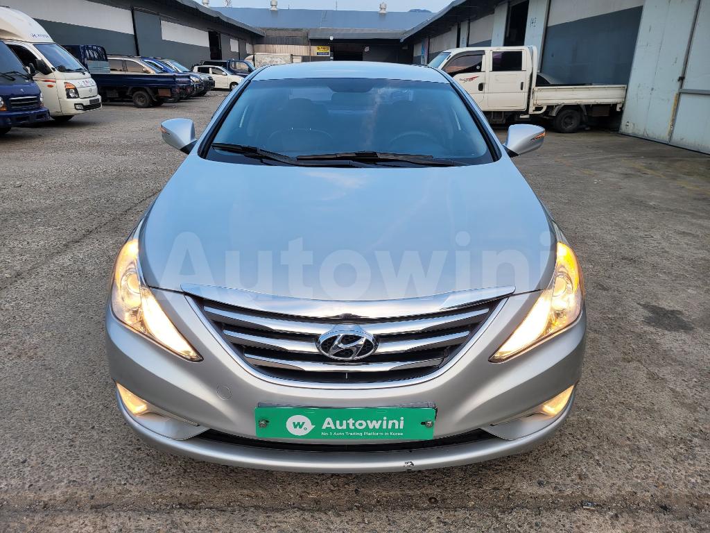 KMHEC41LBDA564812 2013 HYUNDAI YF SONATA ANDROID LPG AT-0