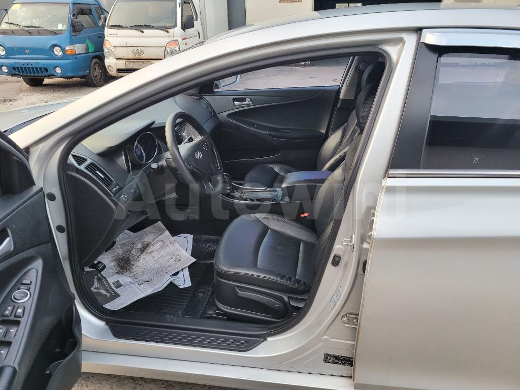 2013 HYUNDAI YF SONATA ANDROID LPG AT - 10