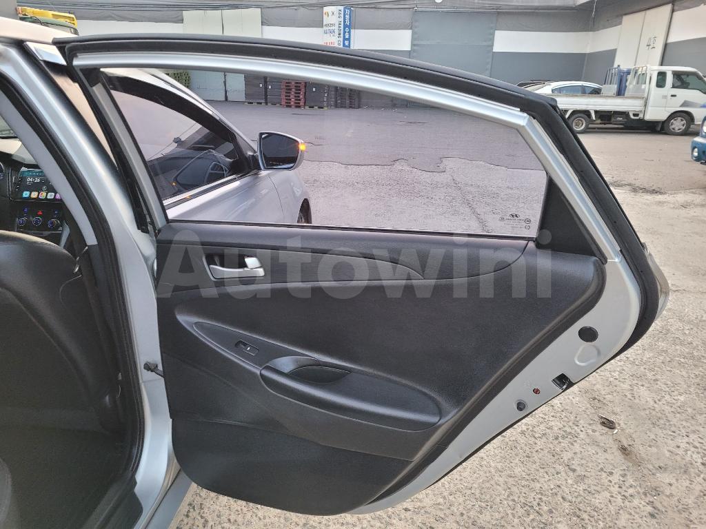 2013 HYUNDAI YF SONATA ANDROID LPG AT - 18