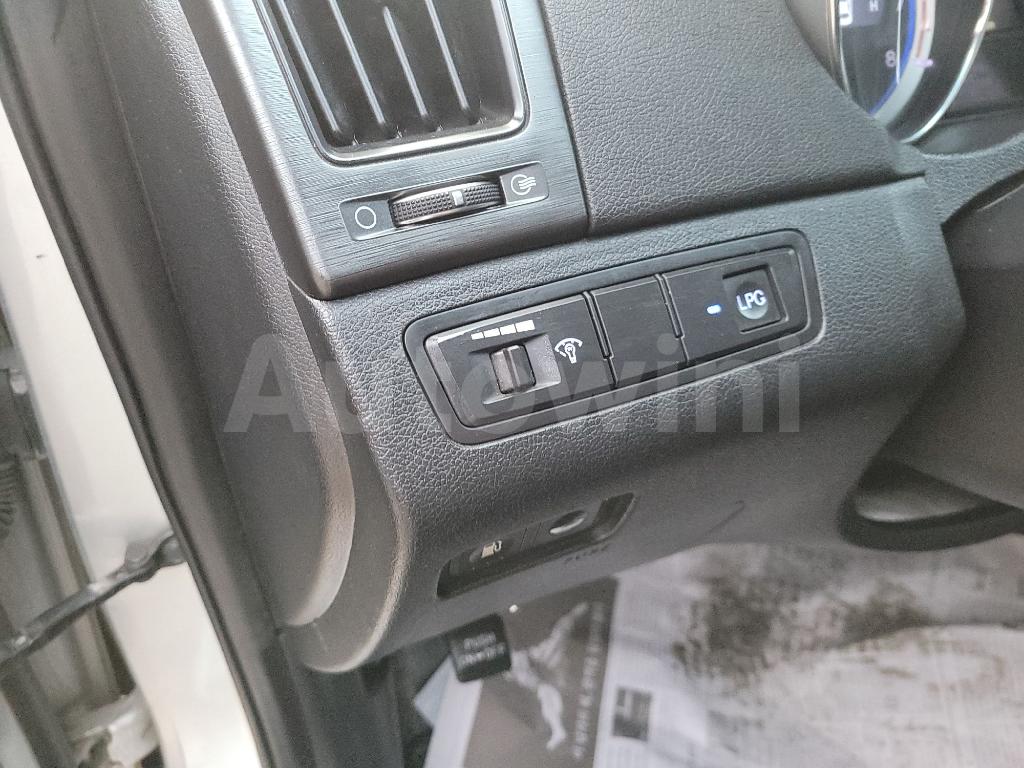 2013 HYUNDAI YF SONATA ANDROID LPG AT - 34