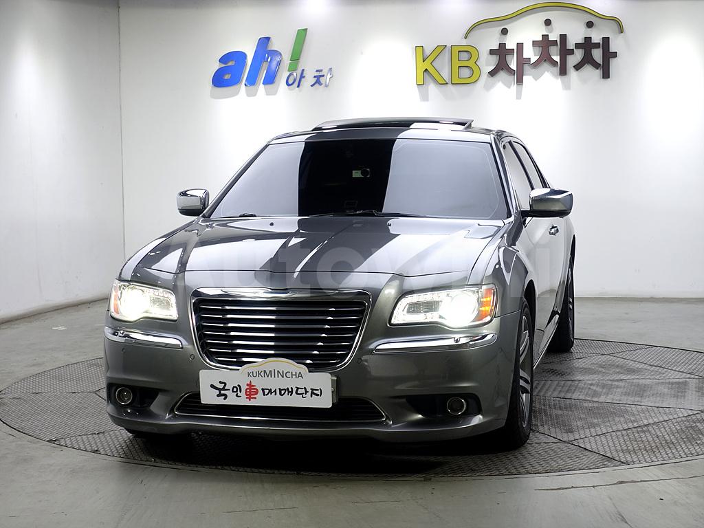 2C3CCACM6CH255992 2012 CHRYSLER  300C 3.0-1