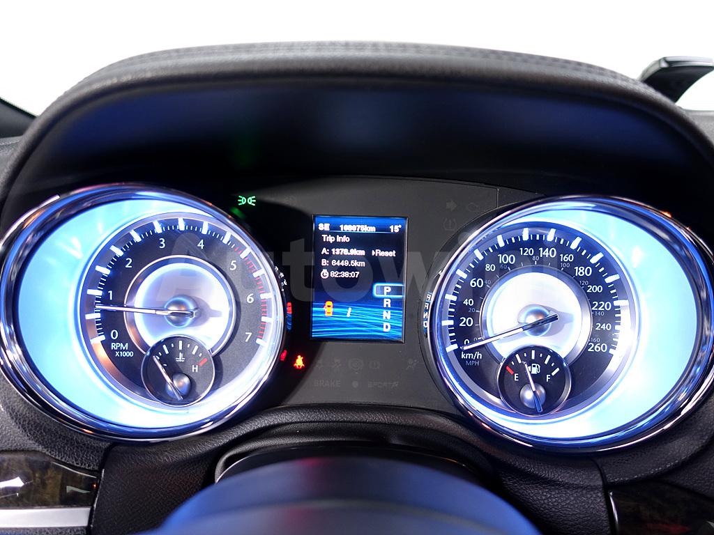 2012 CHRYSLER  300C 3.0 - 7