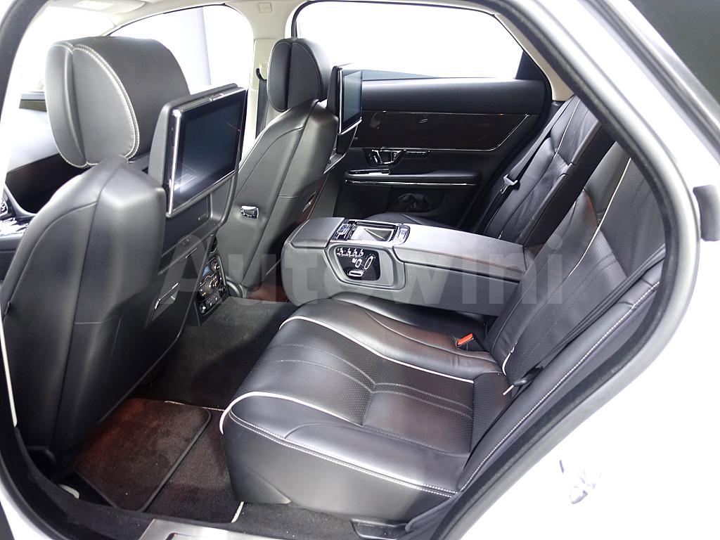 2018 JAGUAR XJ 3.0D PREMIUM LUXURY LWB - 9
