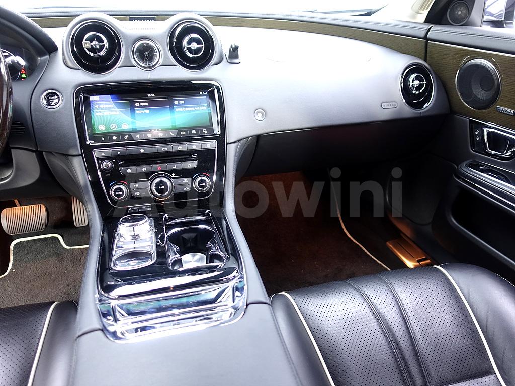 2018 JAGUAR XJ 3.0D PREMIUM LUXURY LWB - 10